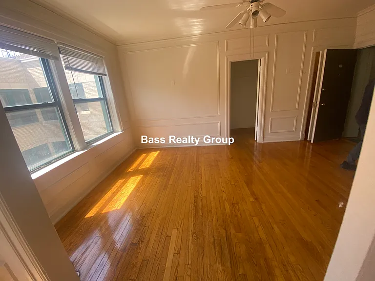 5114 S Blackstone Ave #B17 — Photo 6