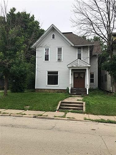 2nd image of 968 N Church St
