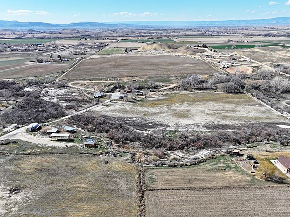 3rd image of 1537 19th Rd
