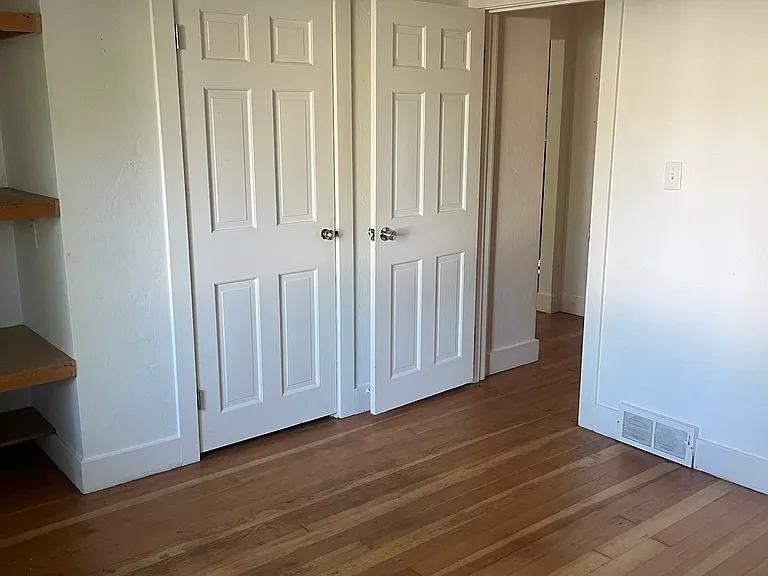 412 Sunset Blvd — Photo 13