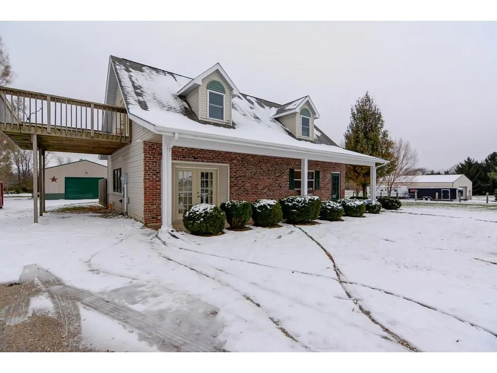 3420 Christmas Tree Rd photo 1