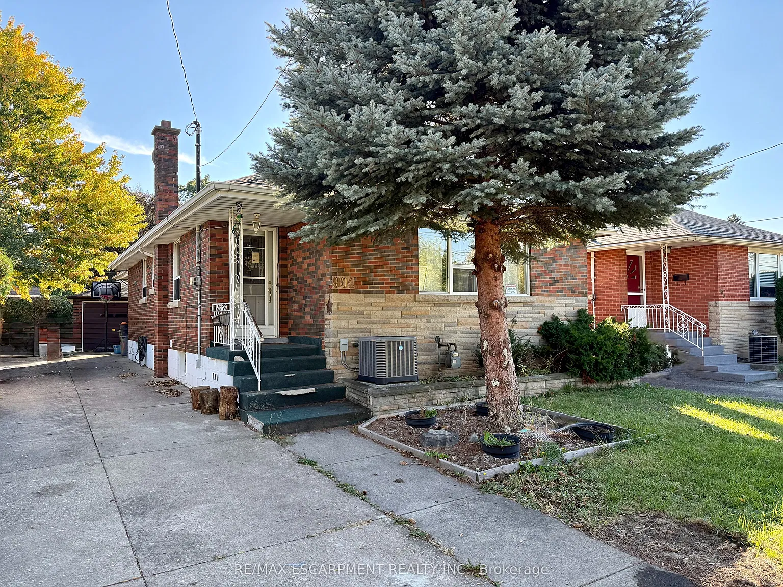 2 bed, $1,950 — Photo 1