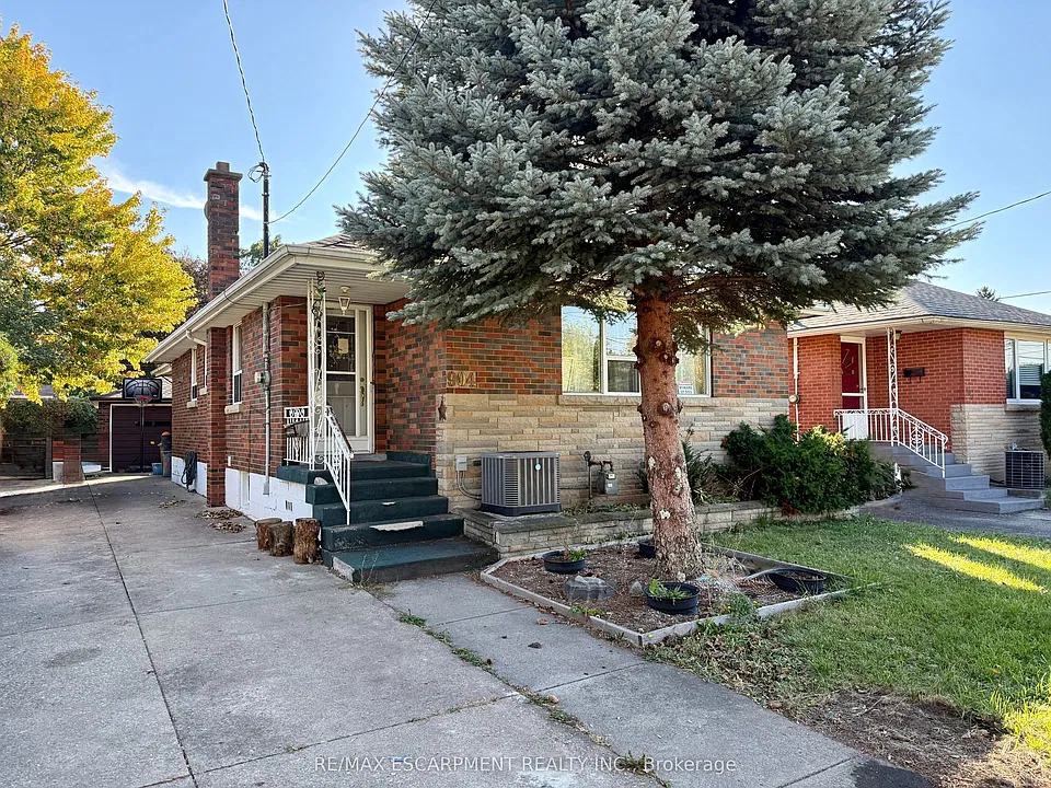 904 Maple Ave #BASEMENT