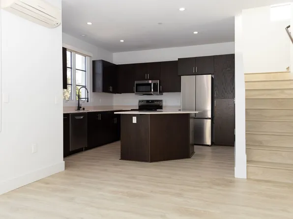 Santa Clara Courts Apartments of Ventura