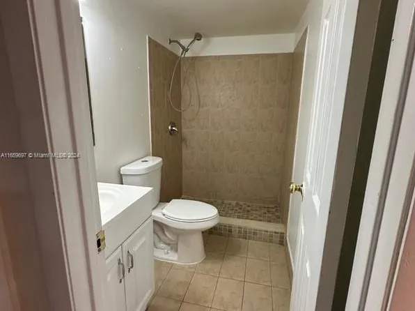 11309 SW 200th St APT 312-C, Miami, FL 33157