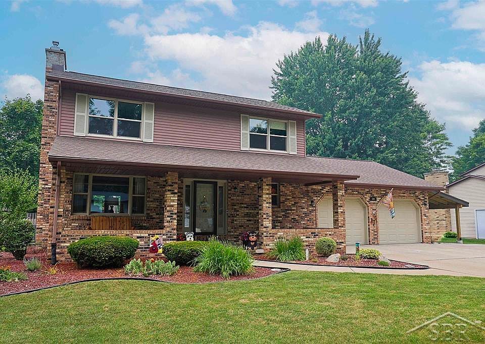 1st image of 500 Sylvan Ln