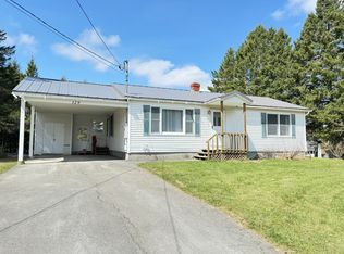 129 22nd Ave, Madawaska, ME 04756