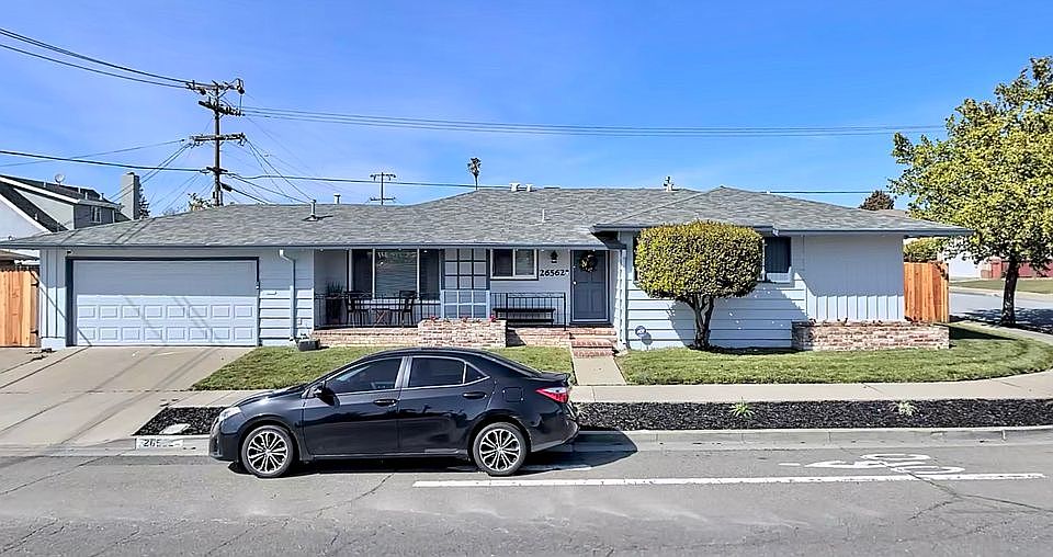 1st image of 26562 Calaroga Ave