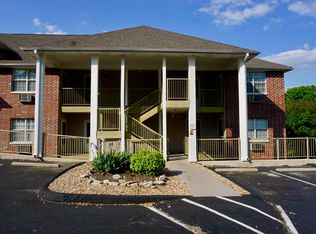 200 Golfview Dr #4, Branson, MO 65616