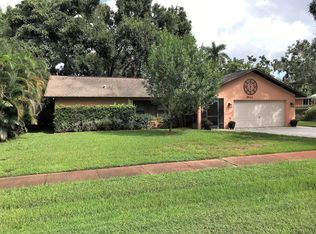 3941 Luverne St, Fort Myers, FL 33901