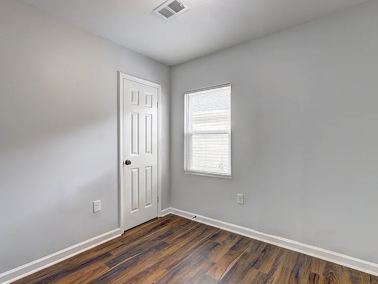 Duplex for Rent Across from Atlanta Beltline 2 Bed, 1 Bath Per Unit 1187 McDaniel