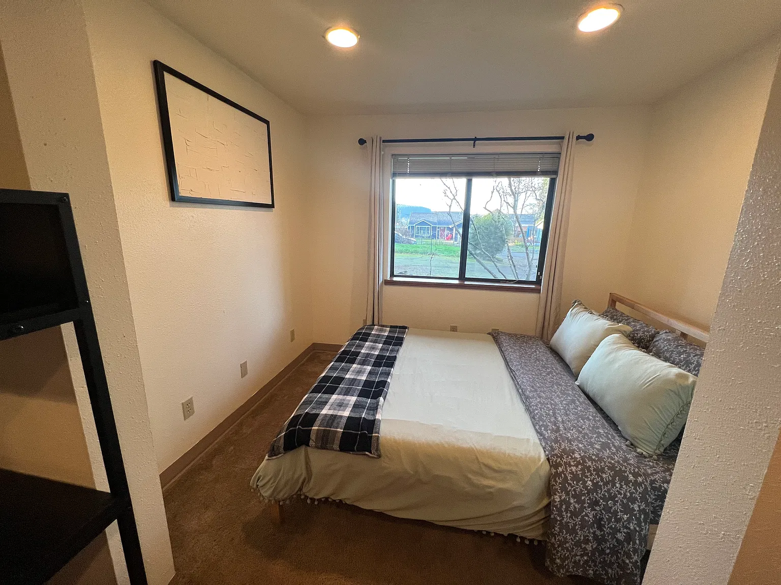 1002 Polk St — Photo 3