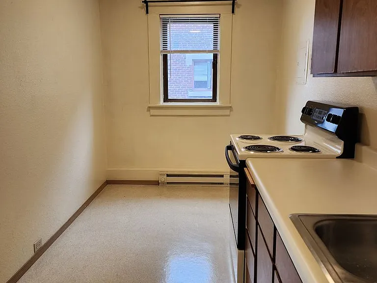 Florence Apartments — Photo 5