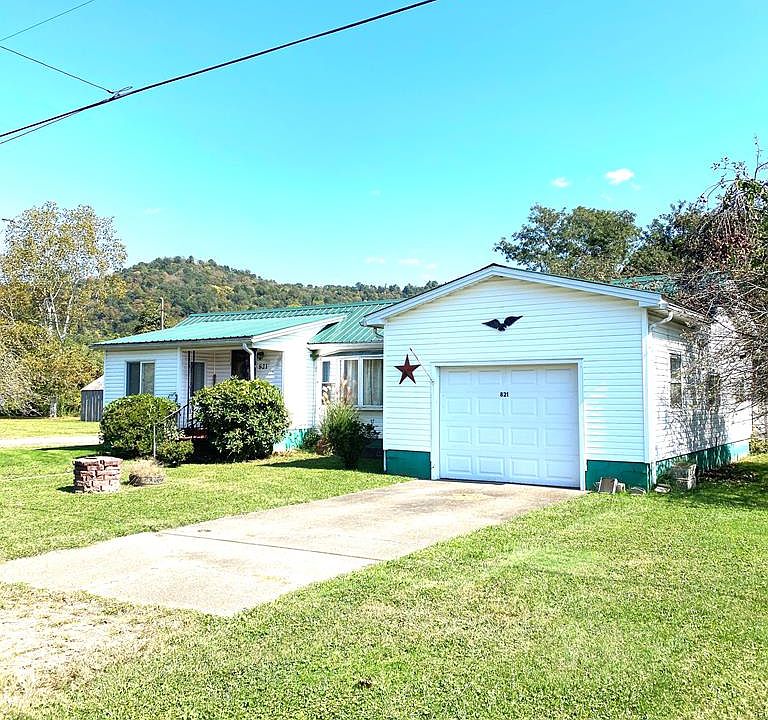 1st image of 821 James Street