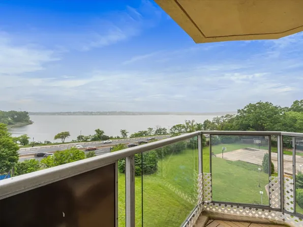 17-85 215th Street image 18 of 41