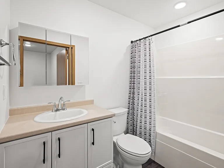 90 B St #106 — Photo 7