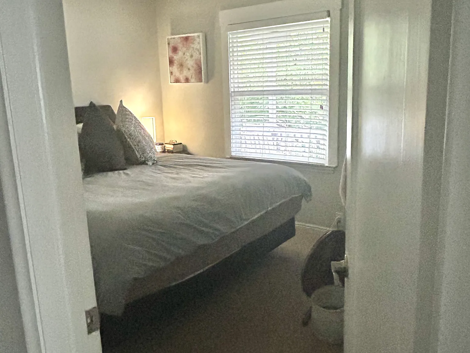 5 bed, 2100 sqft, $3,750 — Photo 4