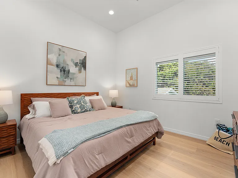 624 N Clementine St #B — Photo 31