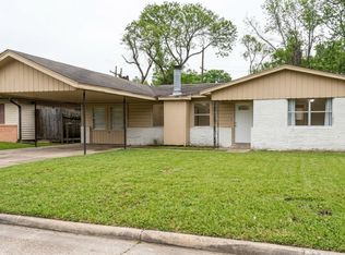 5050 Allen Dr, Beaumont, TX 77708