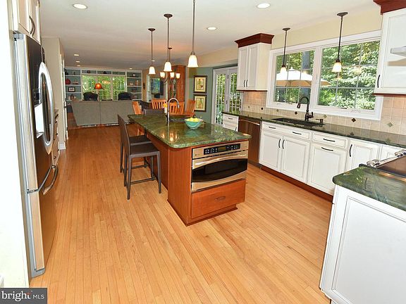 4th image of 519 Kansala Dr