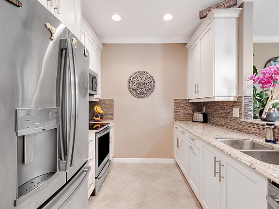 5th image of 5901 Monterra Club Dr