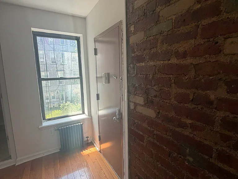 124 E 107th St #6 — Photo 9