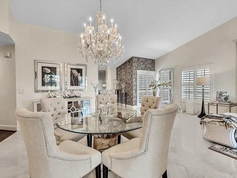 17287 Boca Club Blvd #8 — Photo 8