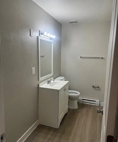 1518 Almedia Ct #A — Photo 9