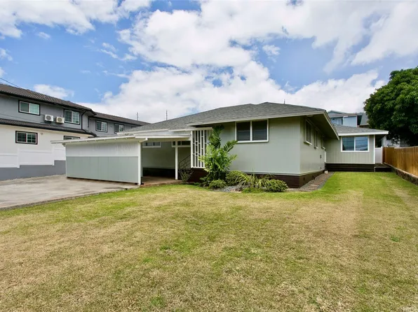 2254 Metcalf St, Honolulu, HI 96822