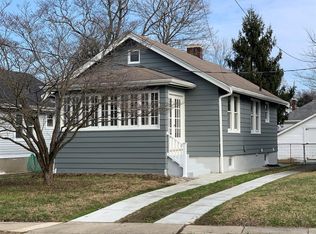 3720 Watterson Rd, Cincinnati, OH 45227