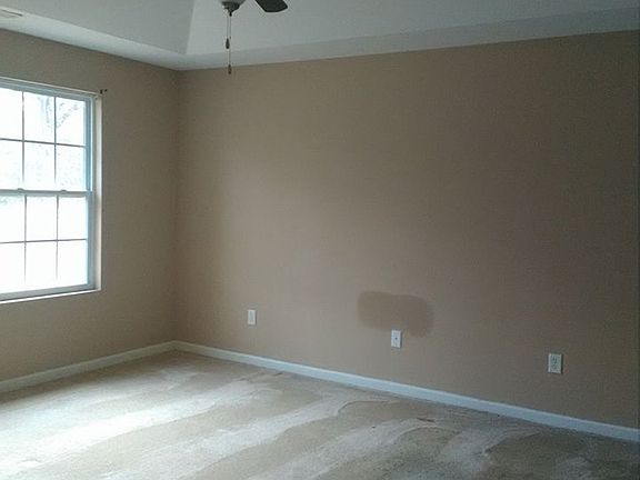 5th image of 200 Mauldin St