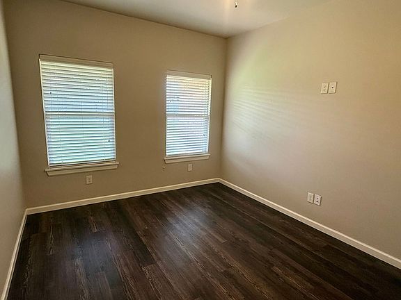 5th image of 6509 Bent Wood Villas Dr #B