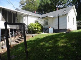 624 E North 1st St, Seneca, SC 29678