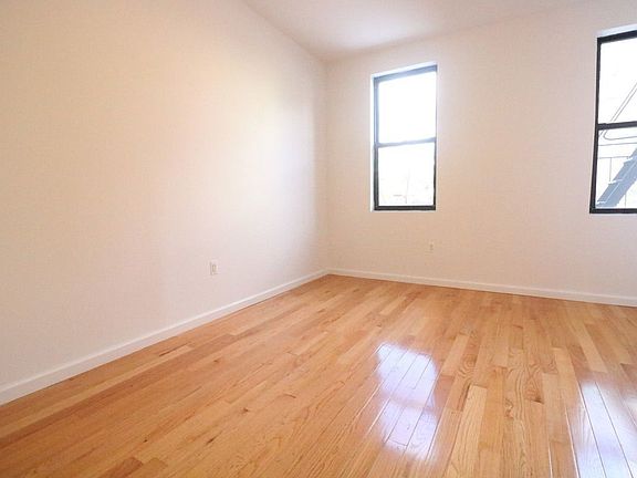 4th image of 904 4th Ave #2F2