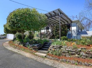 3003 Rippey Rd, Loomis, CA 95650