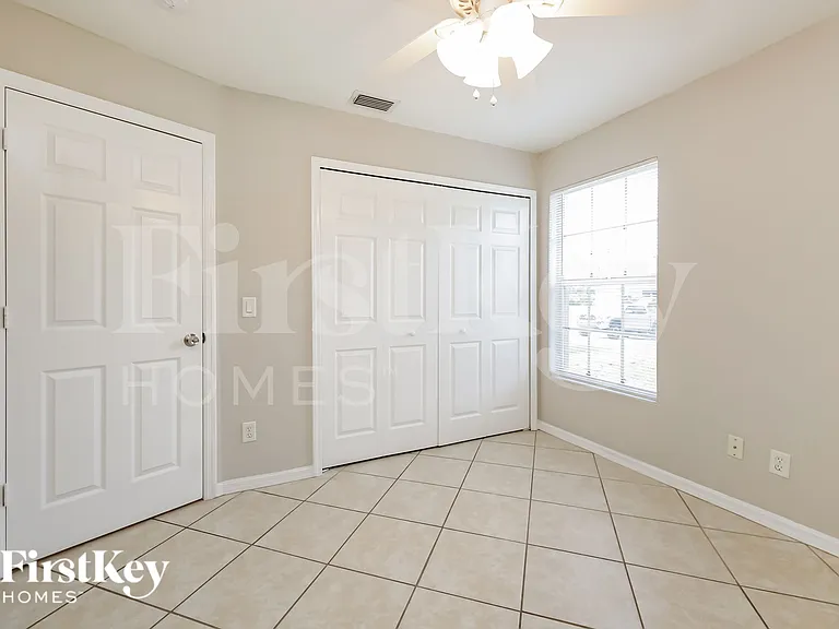2565 Vogler Ln — Photo 15