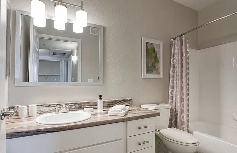 The Heritage Apartment Homes — Photo 9