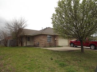 3914 Stuart Rd, Denton, TX 76209