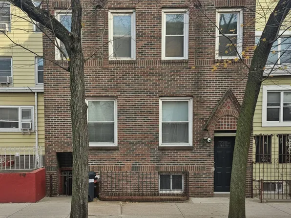 35-51 30th Street image 2 of 17