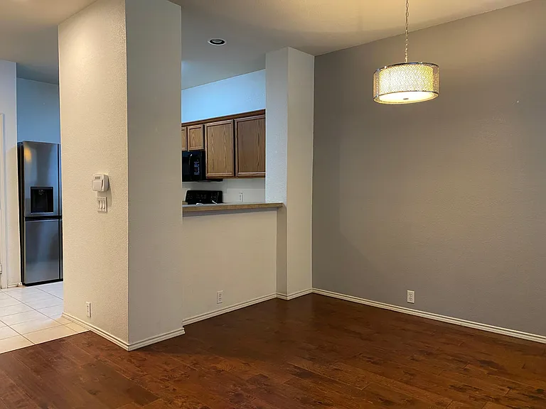 2209 Glacier Park Ln — Photo 6