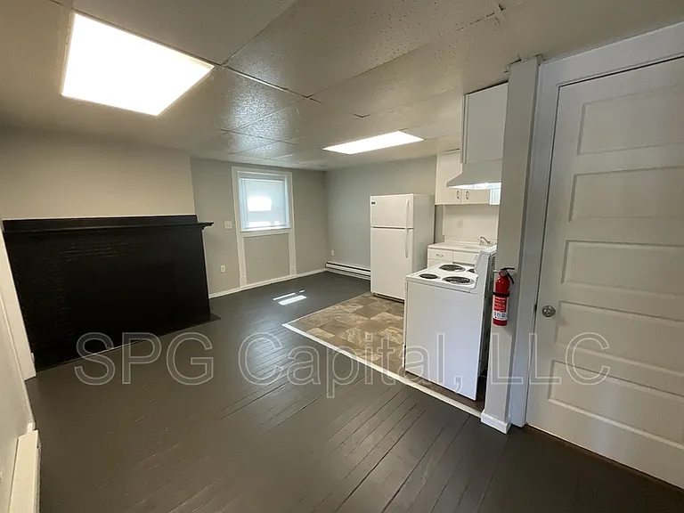 62 W North St #1 — Photo 2