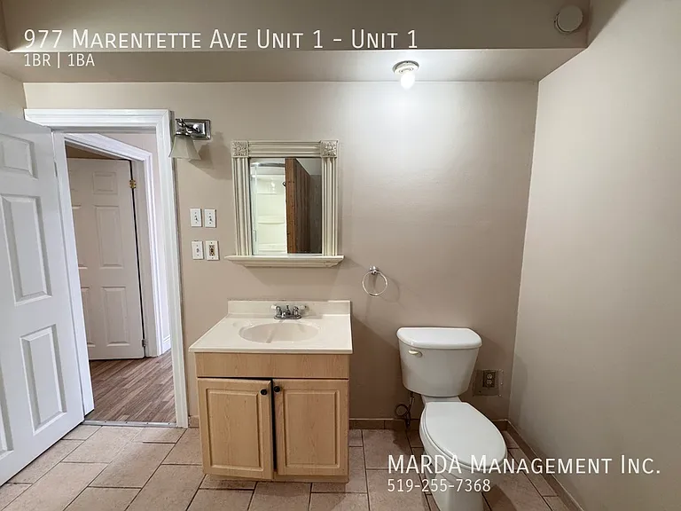 977 Marentette Ave #1 — Photo 24