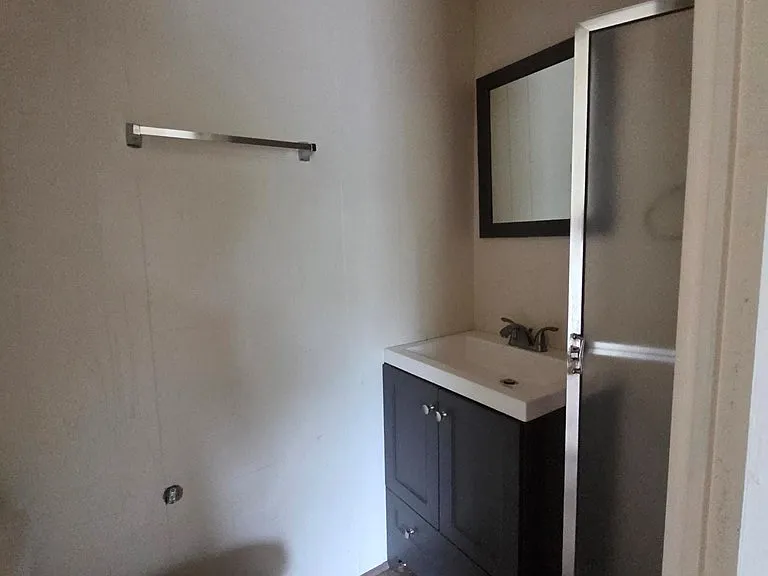 106B Clark St — Photo 6