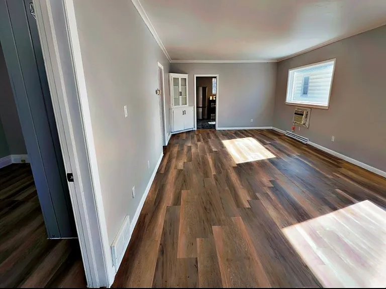 1520 Durand St — Photo 10