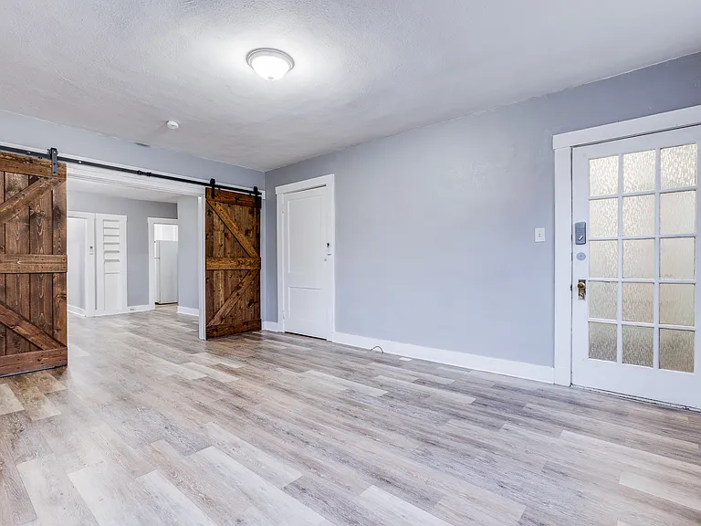 1203 Kelton Ave #1 — Photo 2