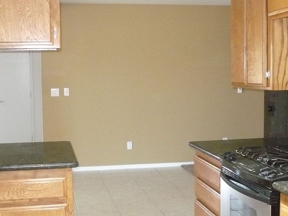 1st image of 14915 Cashew St