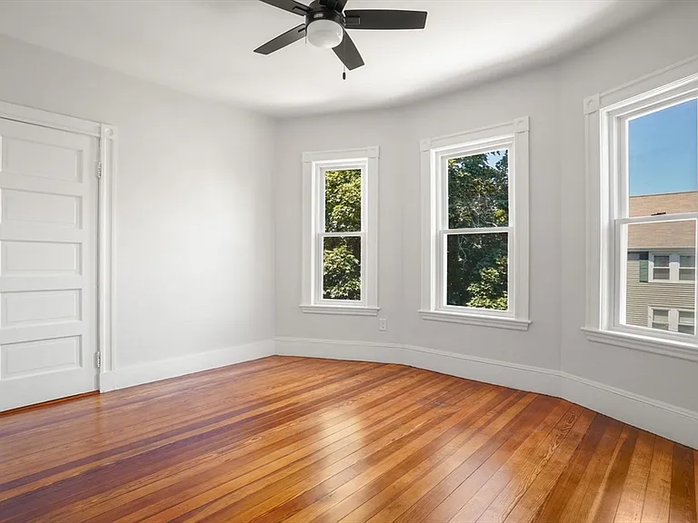 133 Winthrop St — Photo 11