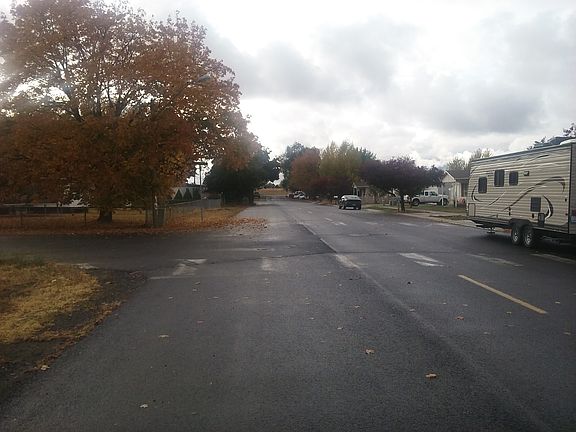 5th image of 13714 W 12th Ave