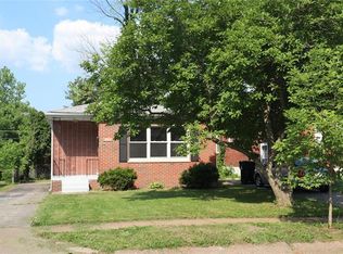 1348 Coolidge Dr, Saint Louis, MO 63132