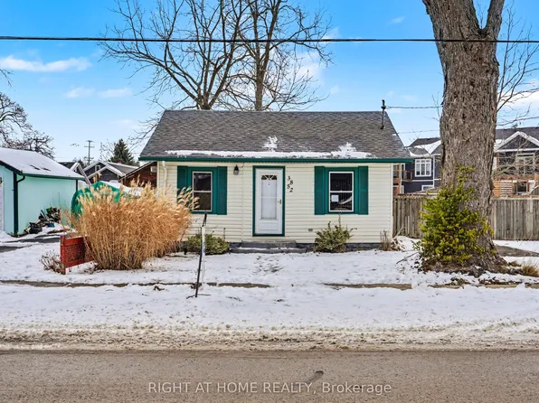 3852 Brunswick Ave, Fort Erie, ON L0S 1B0